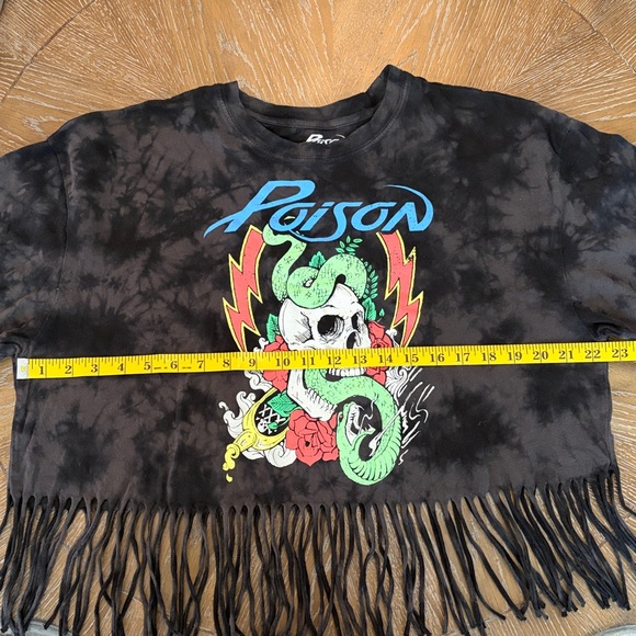Women’s Poison 2023 Cropped Fringe Tie-Dye T-Shirt Black Large 1980s Band - Picture 5 of 6
